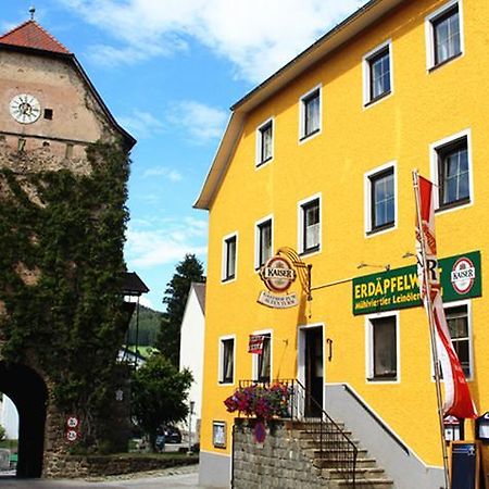 Gasthof 'Zum Alten Turm' Haslach an der Muhl Exterior photo